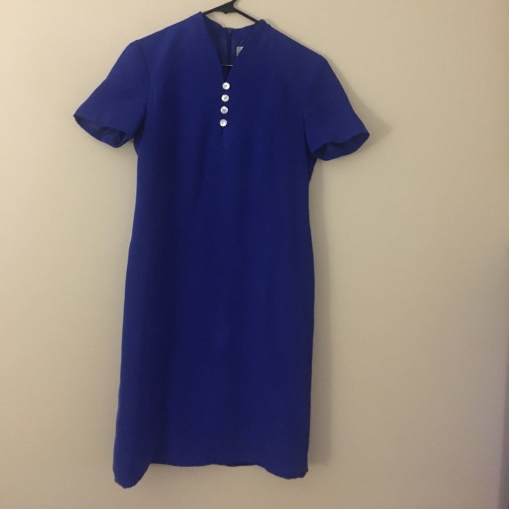 Shomi 6 silk lined midnight blue shirt sleeve midi